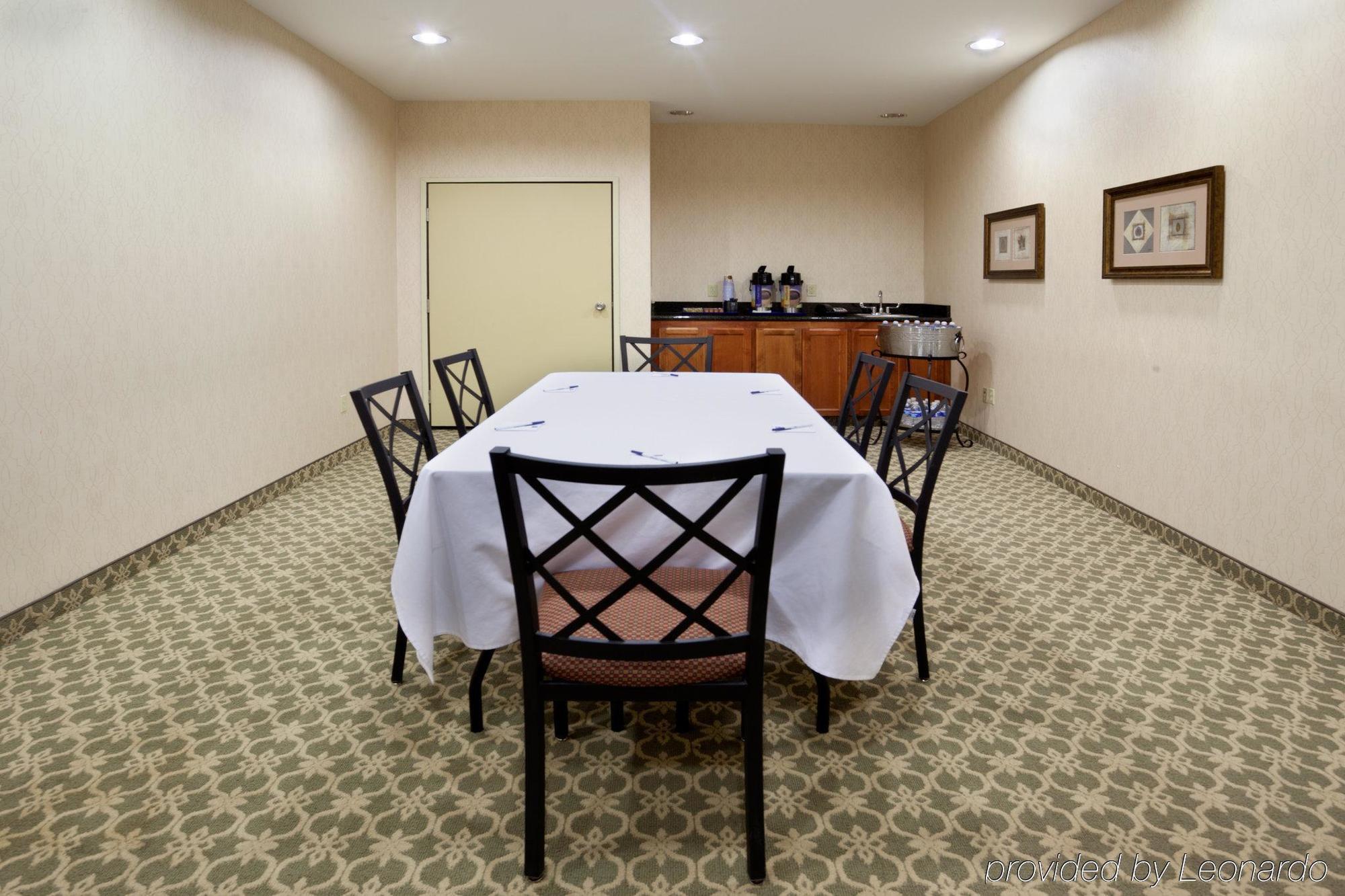 Holiday Inn Express Windsor Sonoma Wine Country By Ihg Nhà hàng bức ảnh