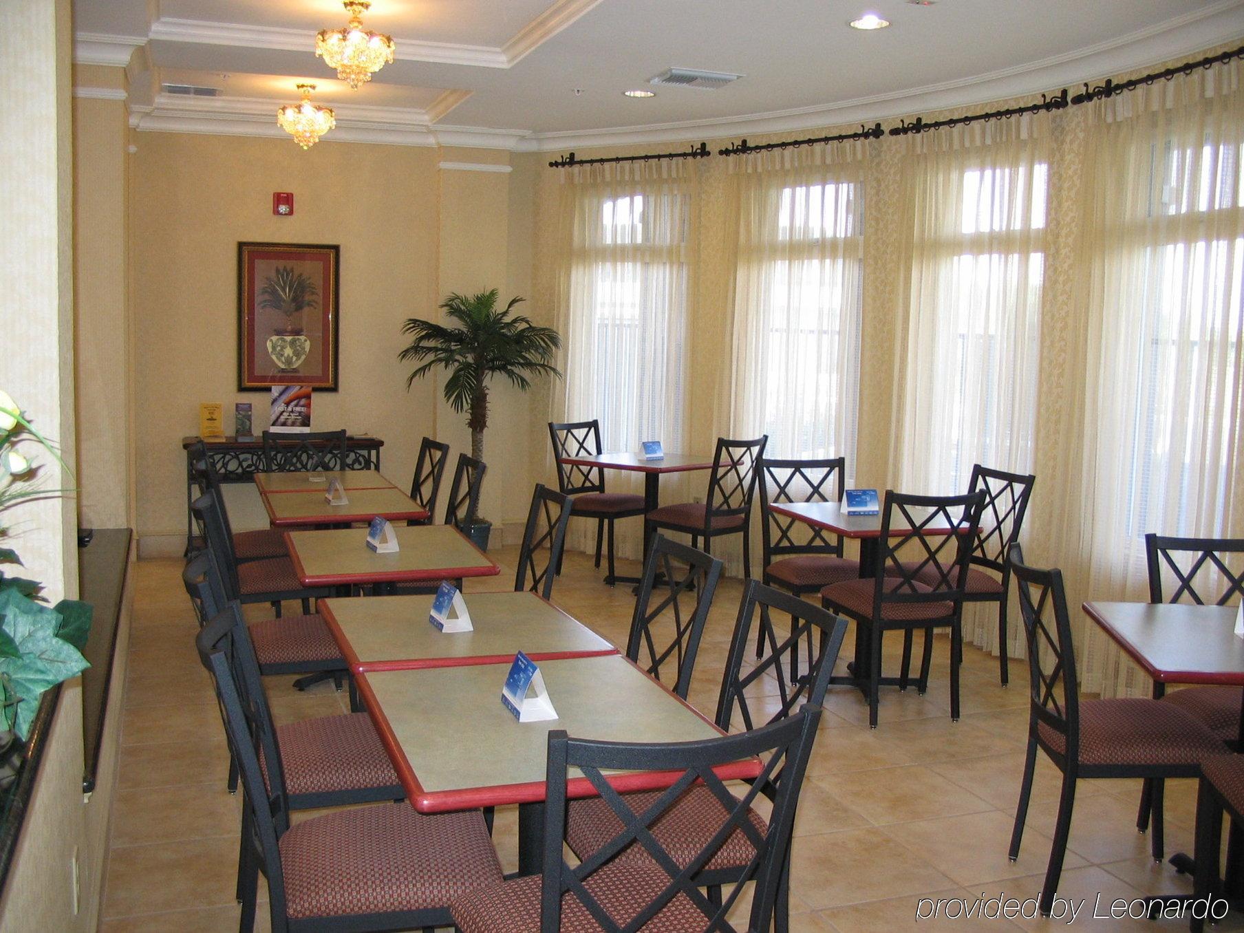 Holiday Inn Express Windsor Sonoma Wine Country By Ihg Nhà hàng bức ảnh